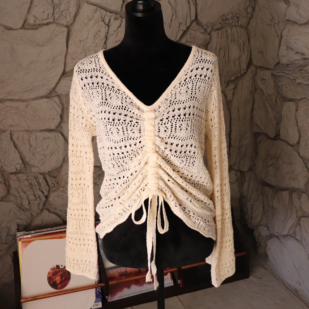 White Fox Boutique long sleeve blouse